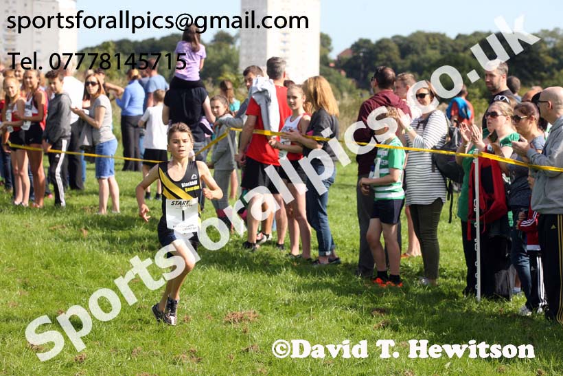 Boys and girls under-13s, Sunderland Harriers Cross Country, Farrington, Sunderland. Photo: David T. Hewitson/Sports for All Pics